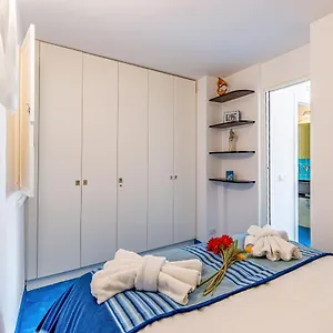 https://casa-marina-1.hotelitalianriviera.com
