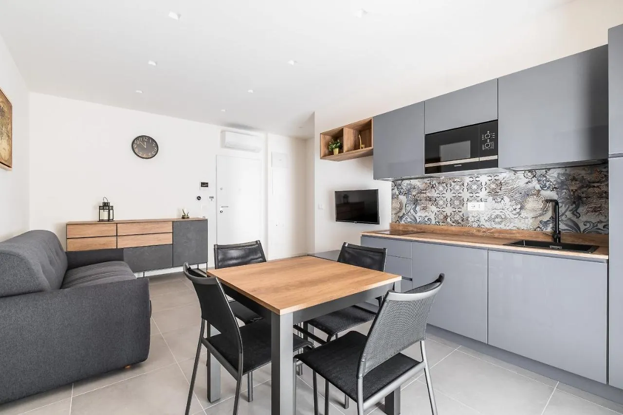 Appartamenti Ariosti A Un Passo Da Piazza Maggiore Bologna Apartment